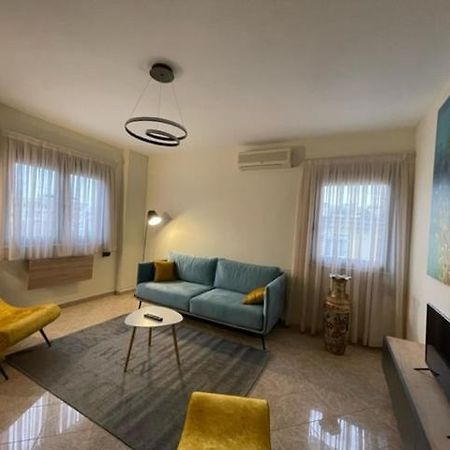 Evendum Central Apartment 1 Тирана Екстер'єр фото